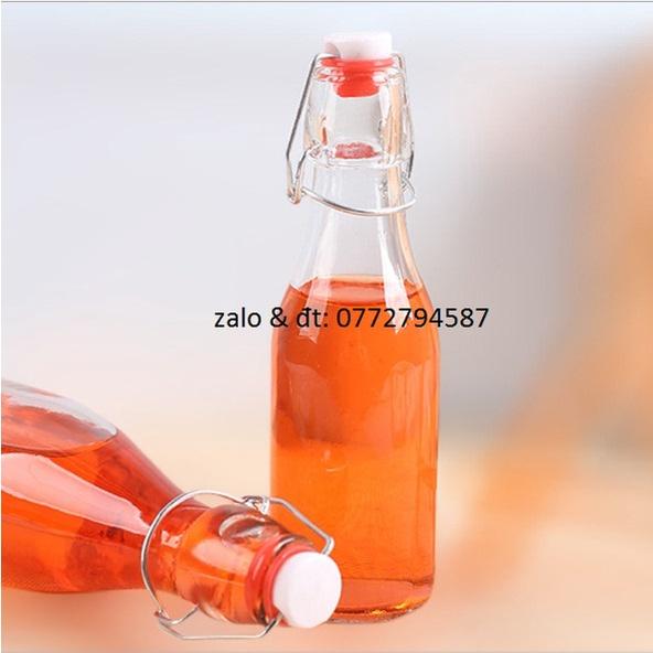 Chai Thủy Tinh Vuông Nắp Gài 250ml