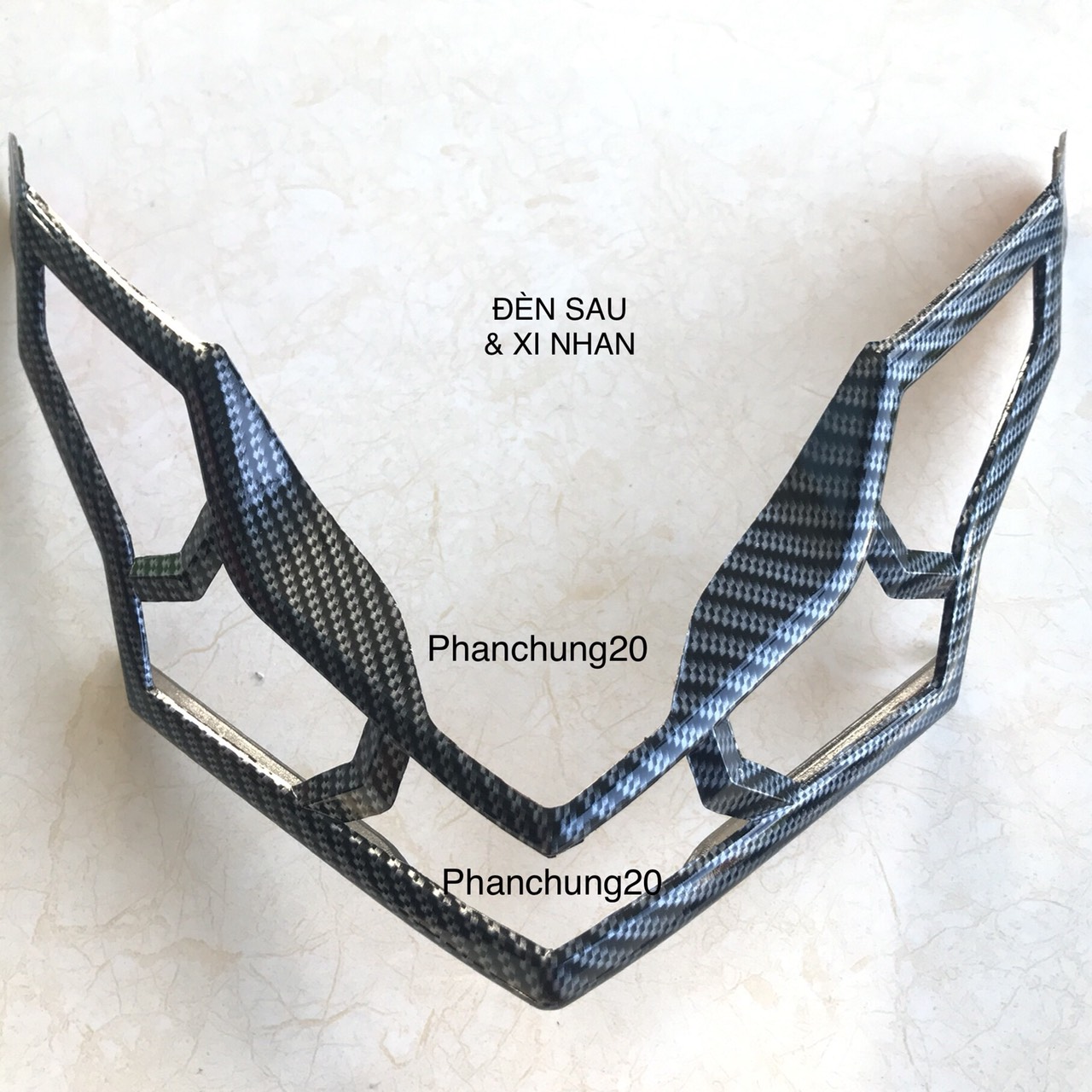 ỐP ĐÈN SAU DÙNG CHO ĐỜI XE AB 2016 2017 2018 2019 CACBON