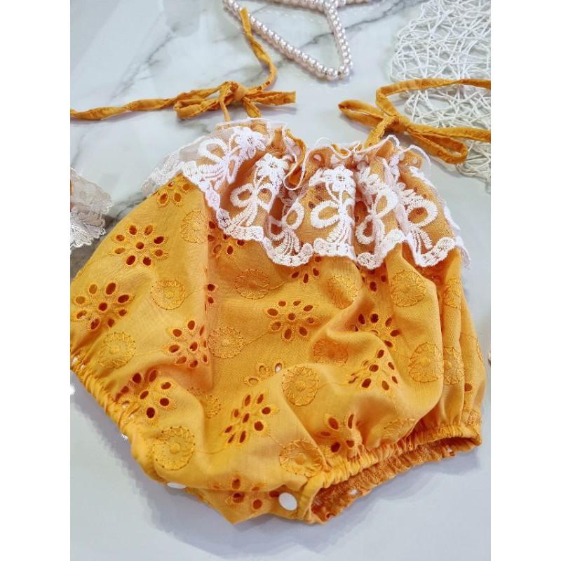 Combo 3 món body 2 dây vàng kèm nơ và bao chân cho bé siêu dễ thương luôn ạ