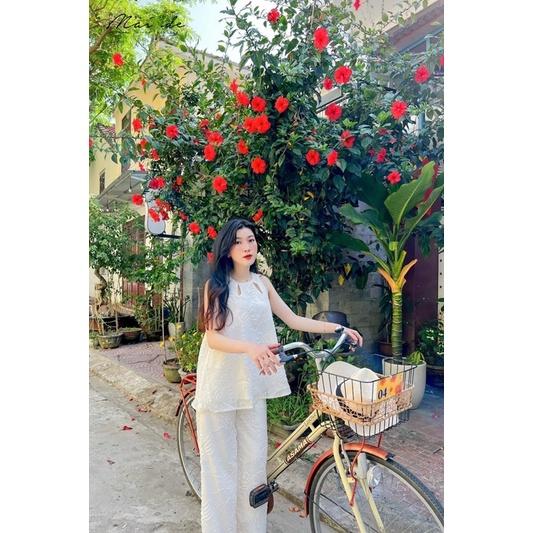 Set bộ áo quần lá suông khoét cổ