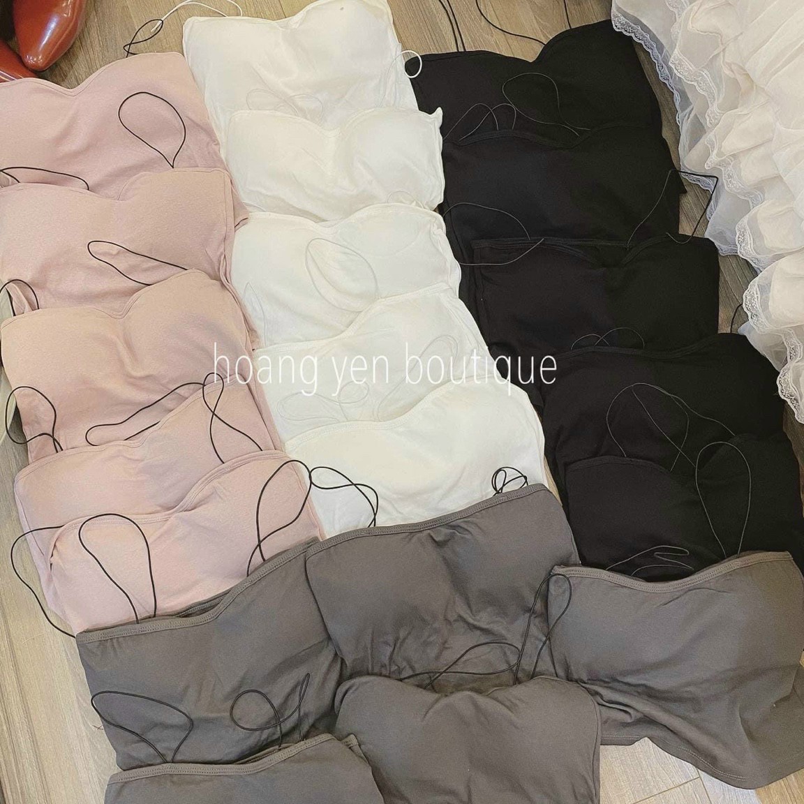 Áo 2 dây mảnh sợi bún cotton cao cấp có mút đệm nâng ngực -  Freesize , đen,trăng