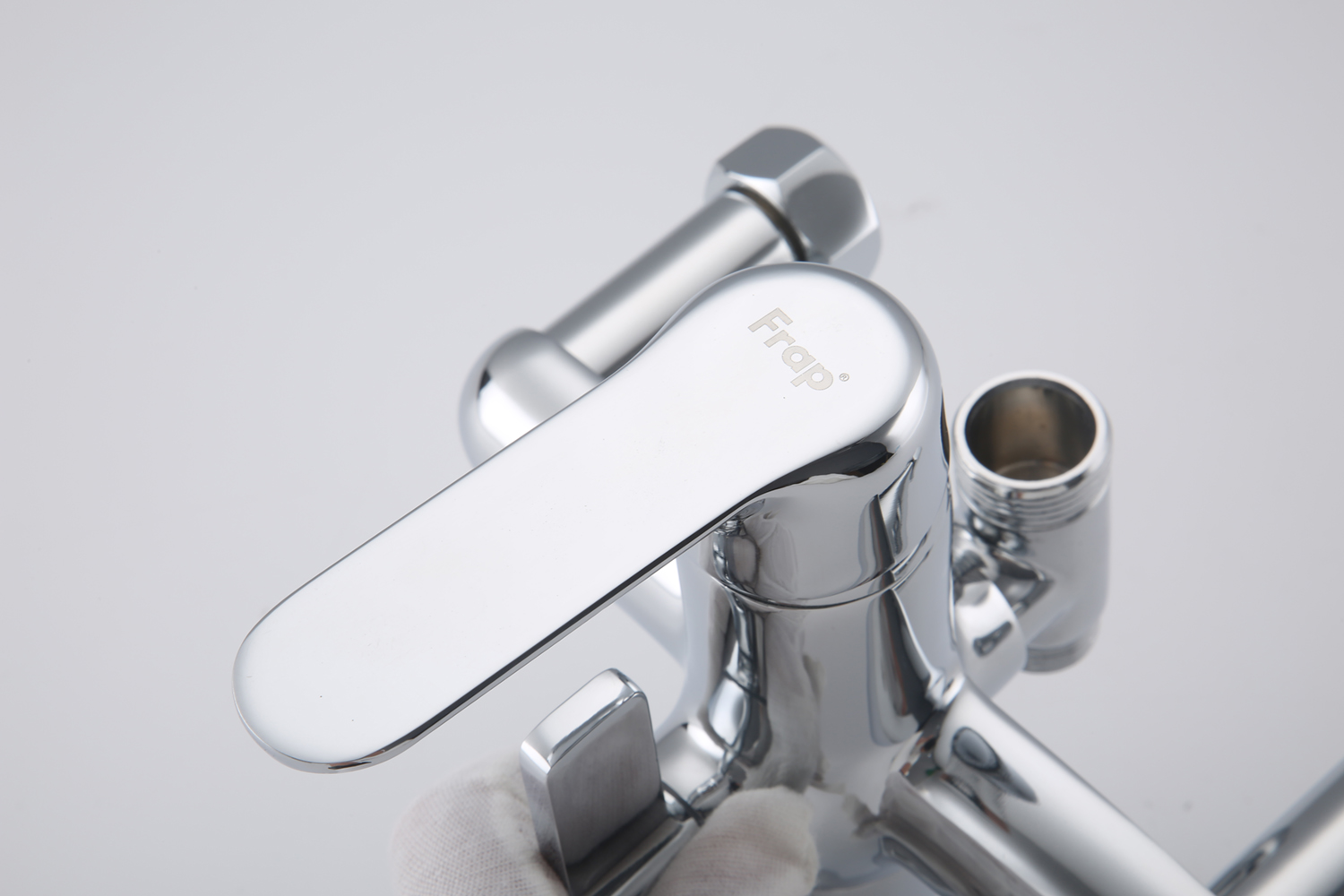 Sen cây tắm nóng lạnh Frap F2417 - LIÊN BANG NGA