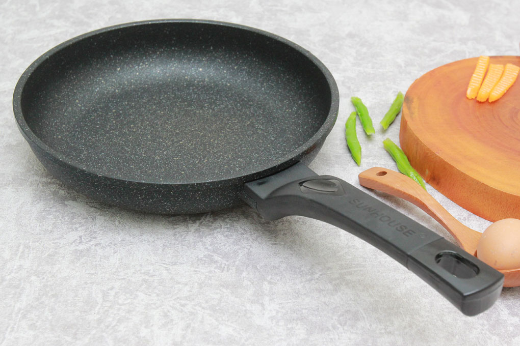 CHẢO SUNHOUSE SIÊU BÊN ĐÁ 24CM SBD24 - Hàng chính hãng