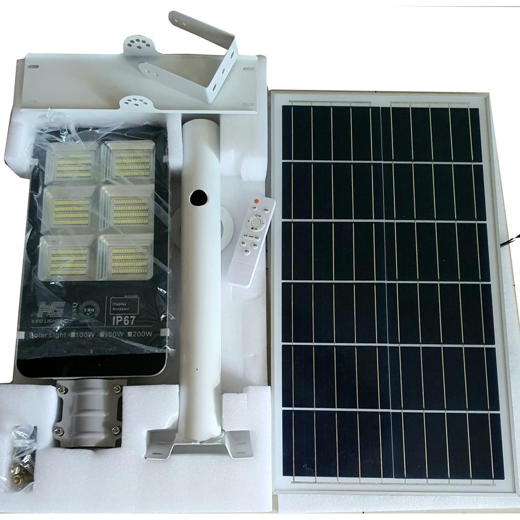 Pha đường phố năng lượng mặt trời 200w