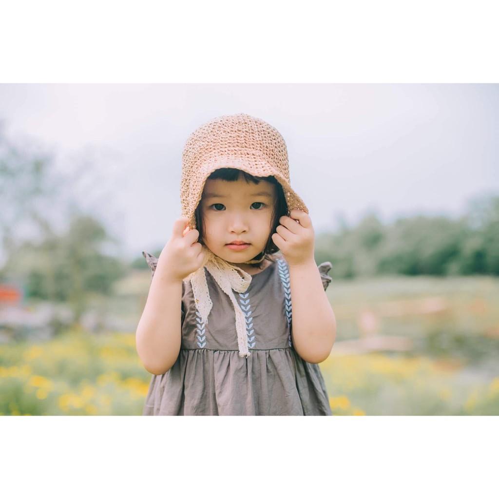 Mũ cói Ajuma cho bé đi biển, dã ngoại, đi chơi