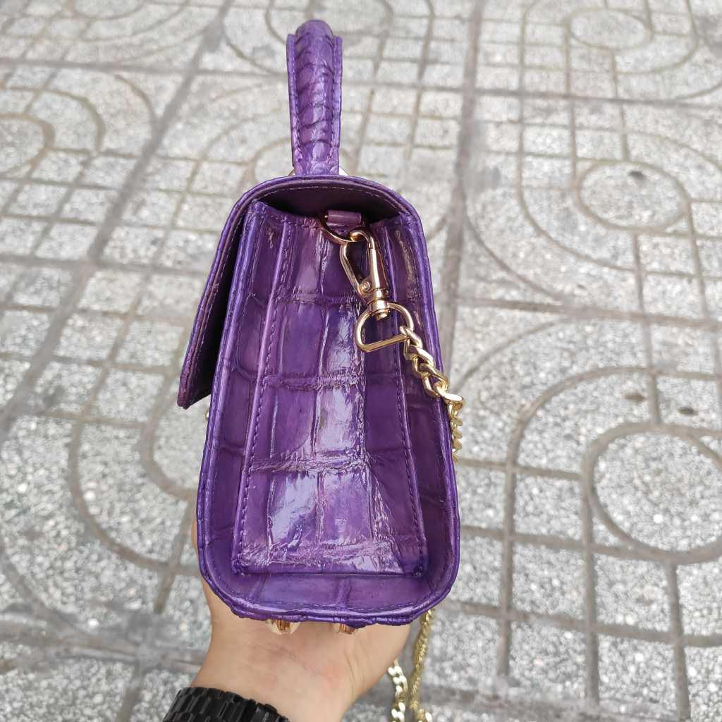 Túi dự tiệc Cá sấu màu tím chung tình. Xách tay hoặc đeo đều rất đẹp!