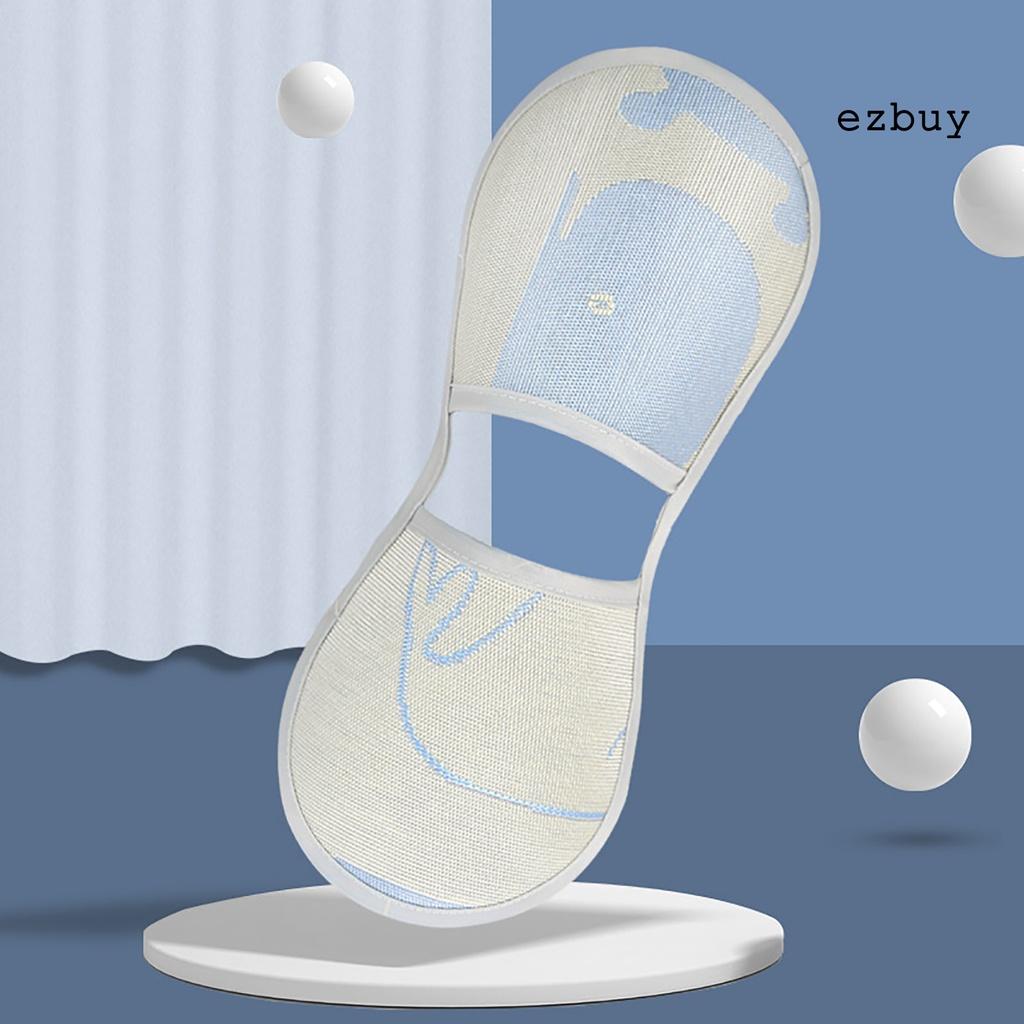 Đệm lót cánh tay bằng lụa lạnh thiết kế tiện dụng cho bé uống sữa