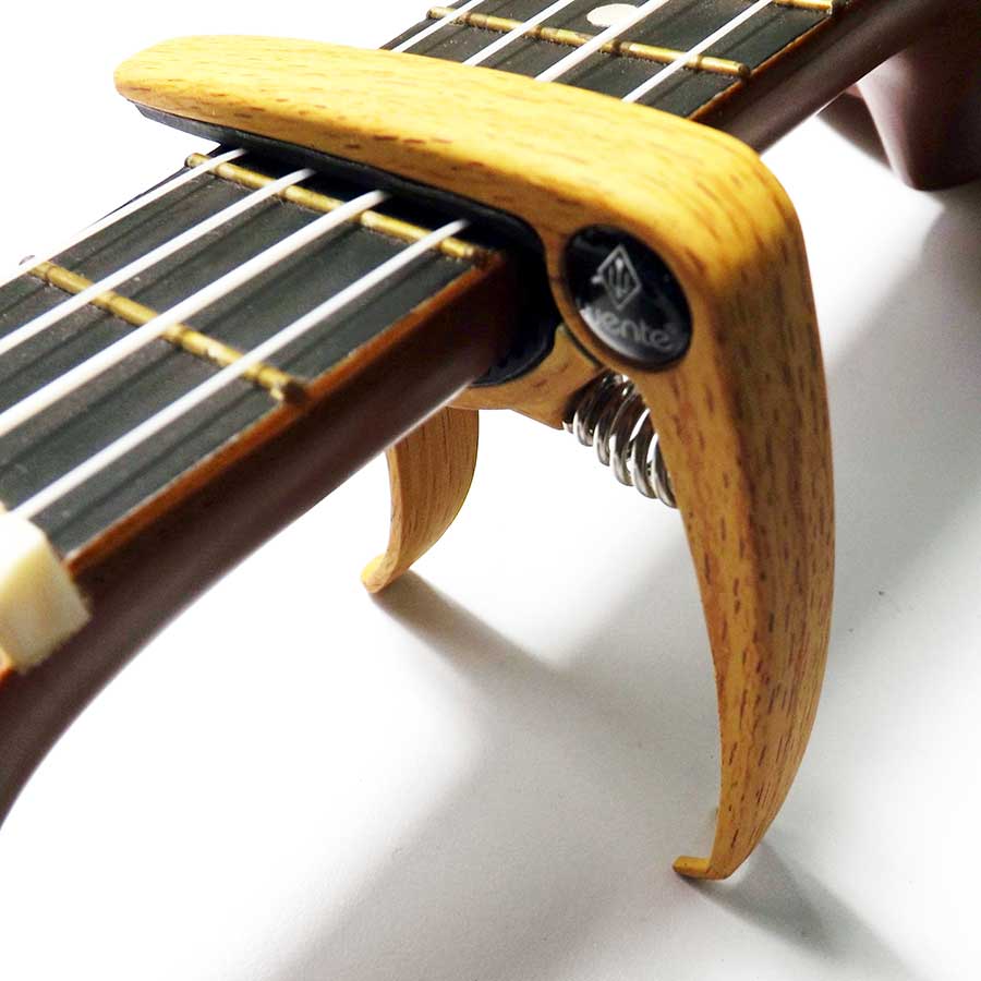 Capo Kẹp Đàn Guitar Mini Vân Gỗ Sẫm Cây Đinh Ba Wente