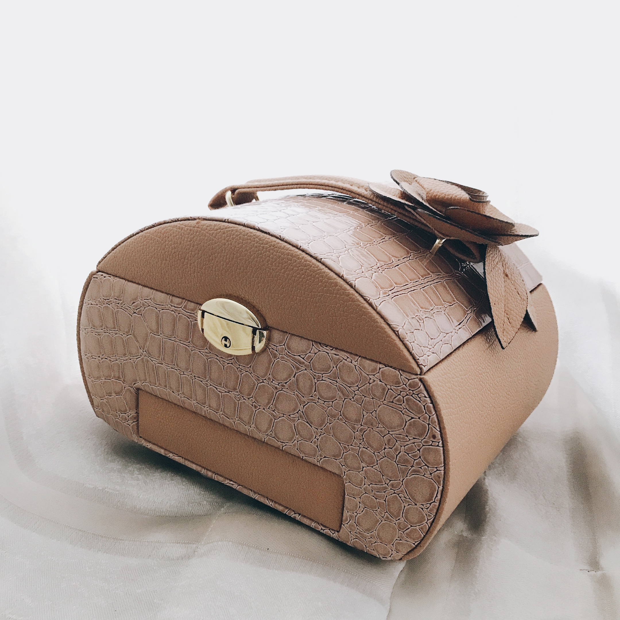 Hộp đựng nữ trang trang sức nhiều ngăn màu nâu cafe 2801 HTS2801SS