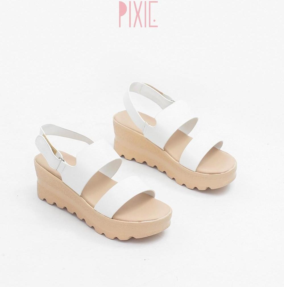 Giày Sandal Đế Xuồng 5cm Siêu Nhẹ Quai Ngang Màu Đen Pixie X425