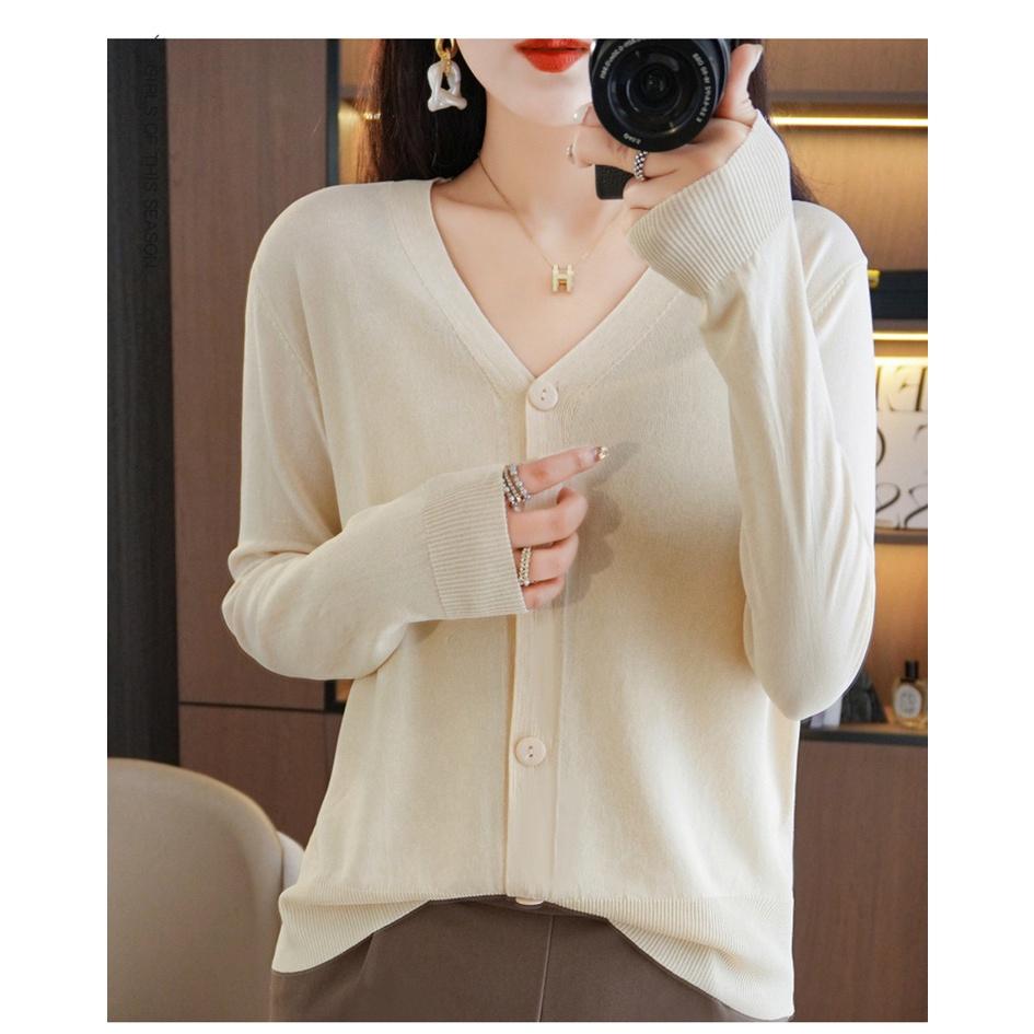 Áo len Cardigan nữ lụa băng mã HTA0434 - M08 Đen