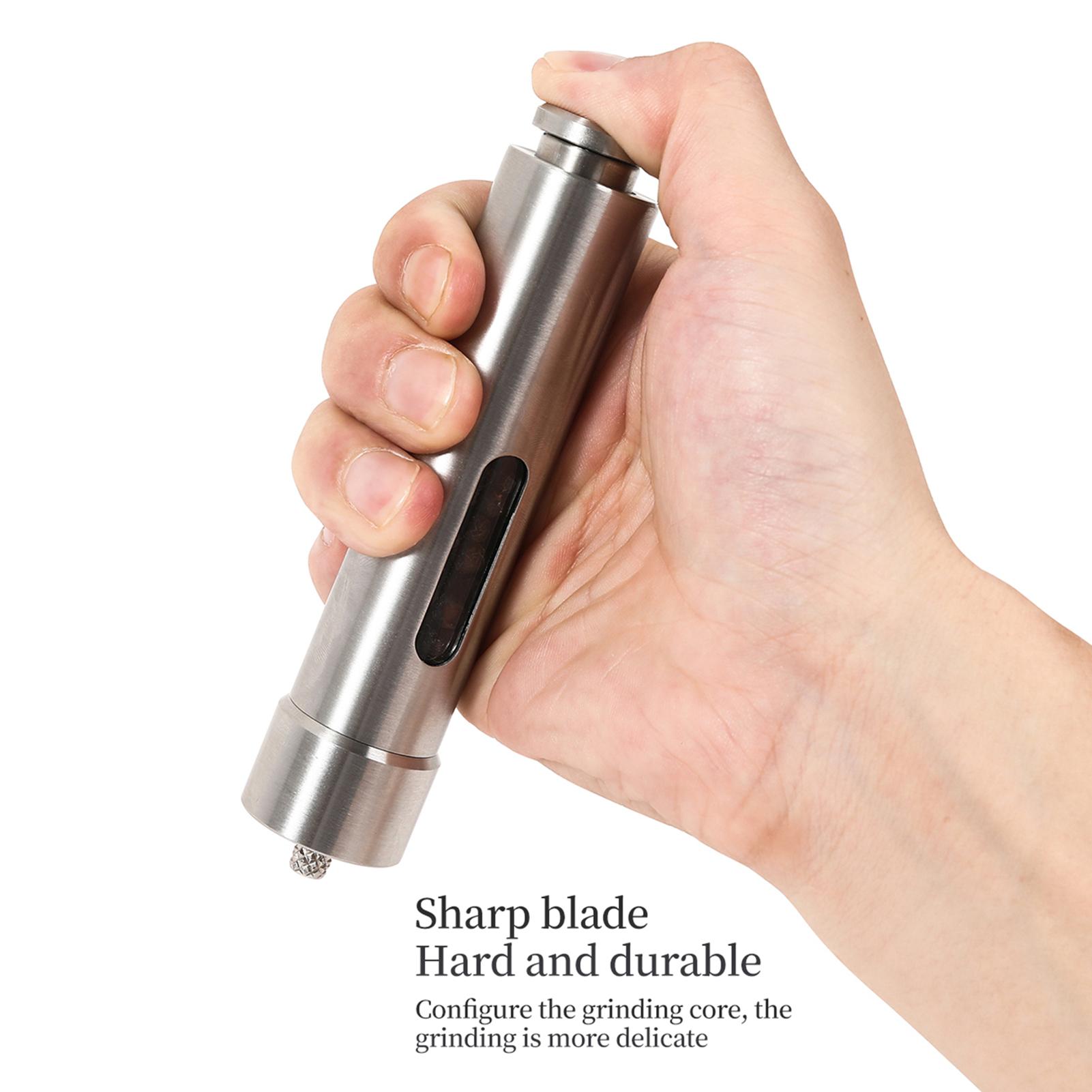 Máy xay hạt tiêu dạng chai bằng thép không gỉ, dung tích lớn thiết kế tinh tế.