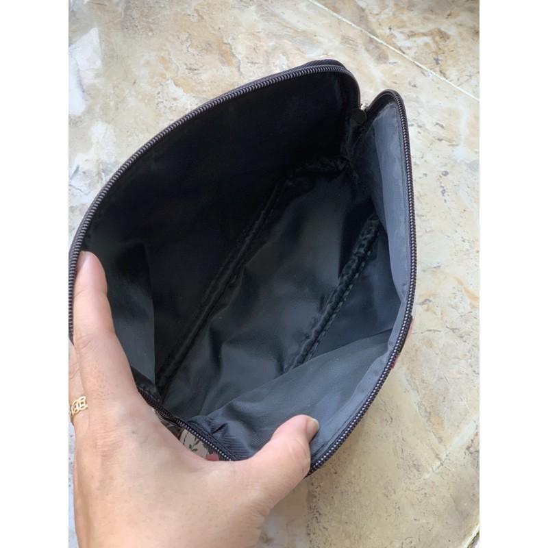 Ví đựng mỹ phẩm