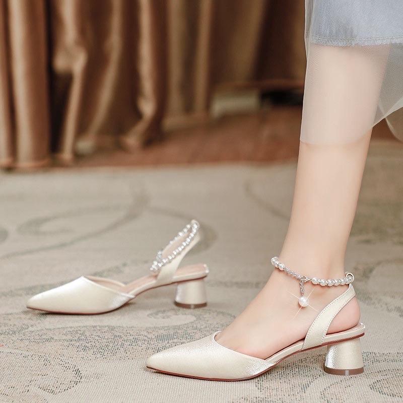 Sandal lụa mịn bít mũi dây ngọc cuốn cổ gót trụ tròn - 4P