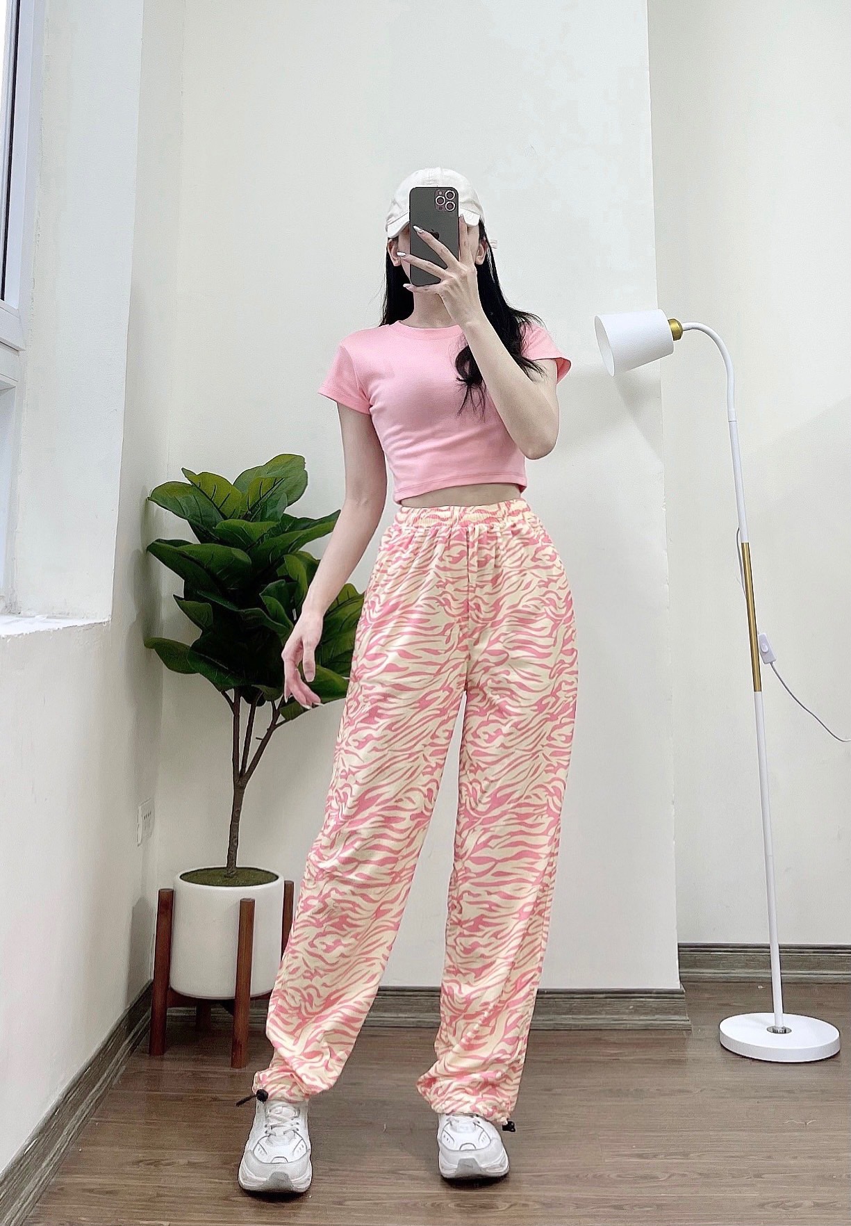 Quần Jogger 3D Ulzzang Unisex Jogger Loang Màu Dây Rút Lai Ống Rộng Báo Hồng V2 - MM