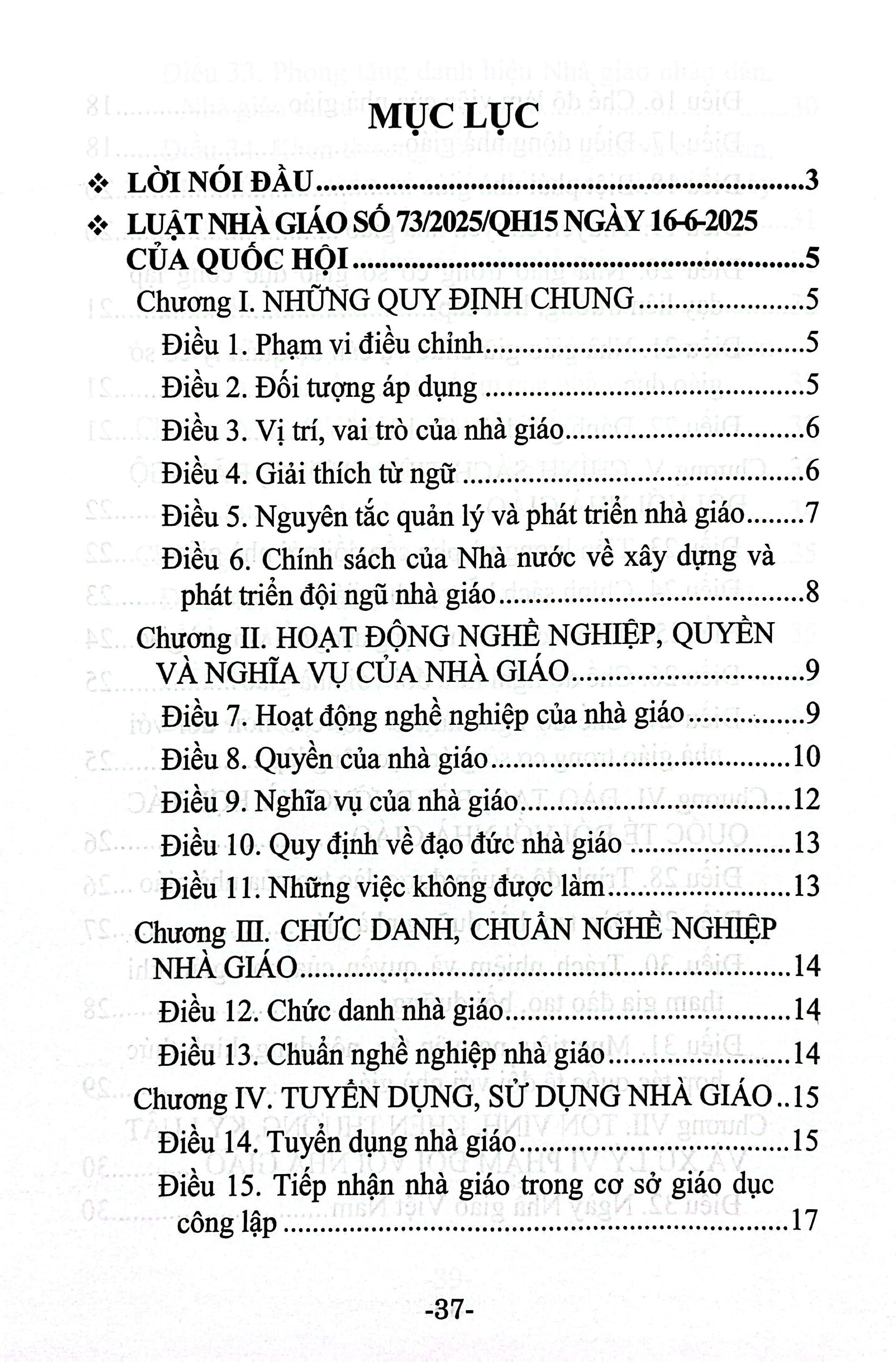Sách - Luật Nhà Giáo Năm 2025