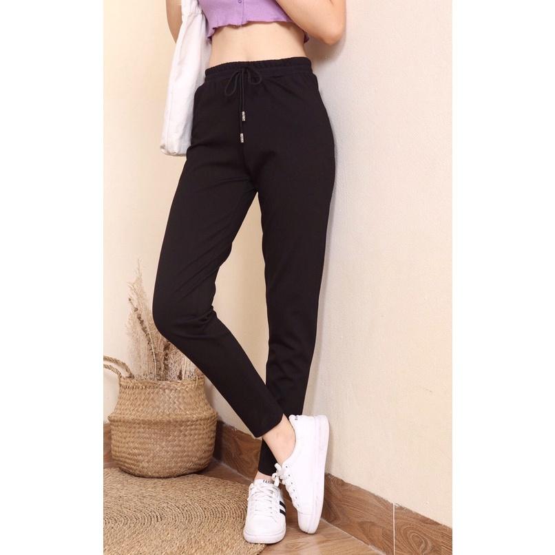 Quần jogger nữ trơn cao cấp, quần thể thao nữ có dây rút màu đen chất liệu Umi cao cấp sản xuất tại Việt nam