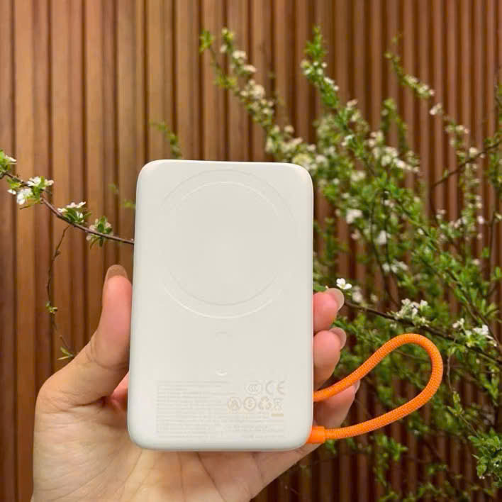 Pin sạc dự phòng không dây 10000mAh kiêm giá đỡ điện thoại Rockspace P28 Pro sạc nhanh 22.5W Magnetic Wireless tích hợp cáp - hàng chính hãng bảo hàng 12 tháng