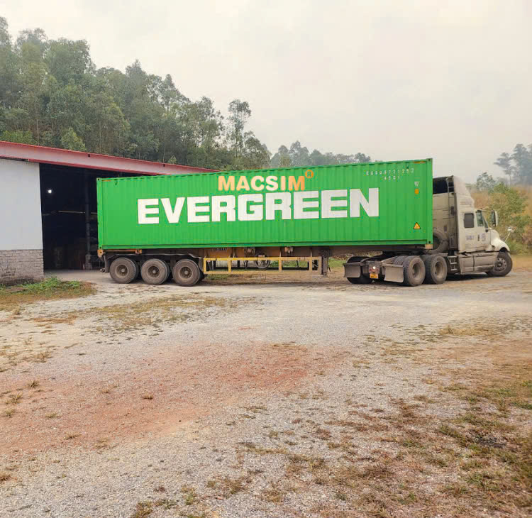 Bạt phủ ô tô chất liệu vải không dệt cao cấp thương hiệu MACSIM dành cho Isuzu MUX màu ghi - sử dụng trong nhà, ngoài trời