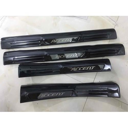 ỐP BẬC TRONG TITAN DÀNH CHO ACCENT 2018-2019-2020-2021