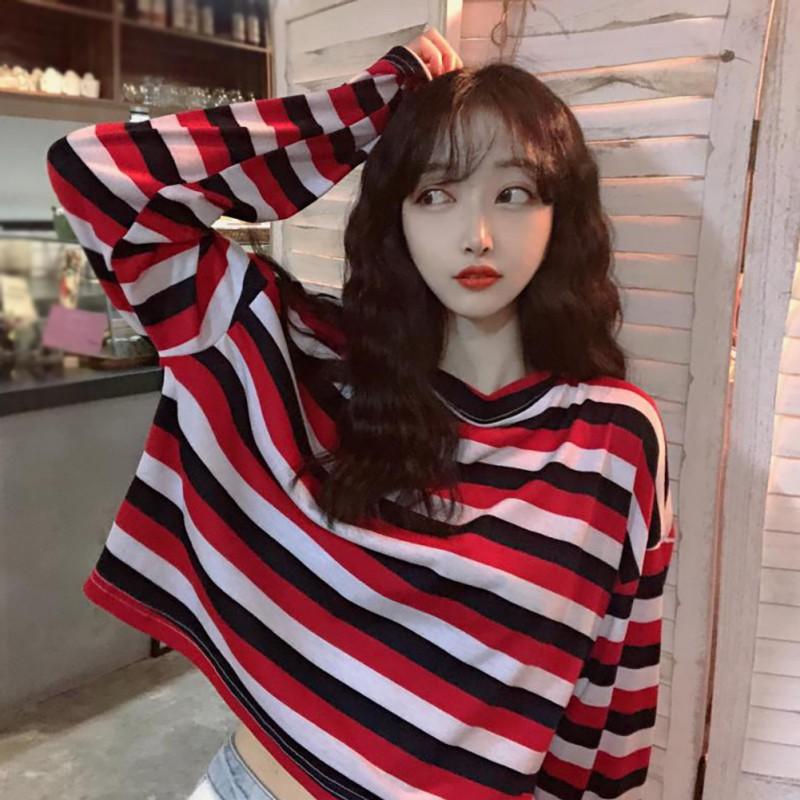 Áo thun tay dài cổ tròn hoạ tiết kẻ sọc thiết kế dáng rộng thoải mái