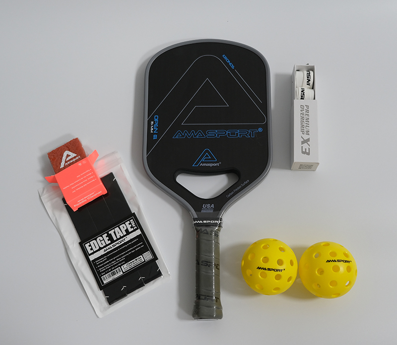 Bộ vợt pickleball AMA SPORT T700 Toray full box dày 16mm full carbon ( bao gồm 1 vợt+2 bóng+3 cuốn viền+ 3 cuốn cán +1 tẩy) hỗ trợ các tay vợt chơi tấn công tốc độ, mạnh mẽ.