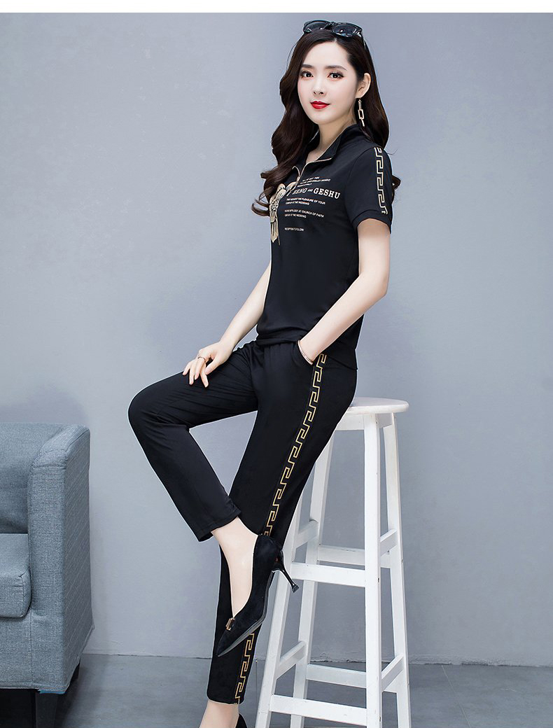 BỘ THỜI TRANG PHỐI HỌA TIẾT HOA CHẠY DÂY KHÓA KÉO TAY NGẮN SANG TRỌNG