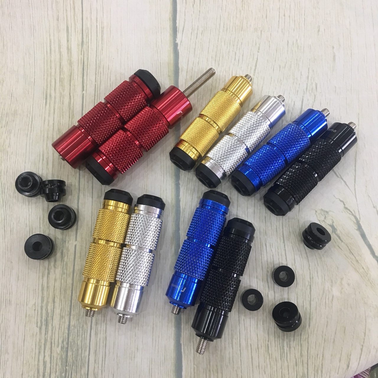 Bộ 2 Gù chống đổ sau cho xe máy
