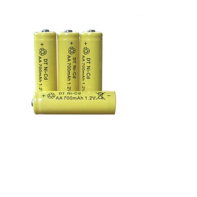 Vỉ Pin Sạc Lại 4 Viên AA Dung Lượng 700mAh 1.2V