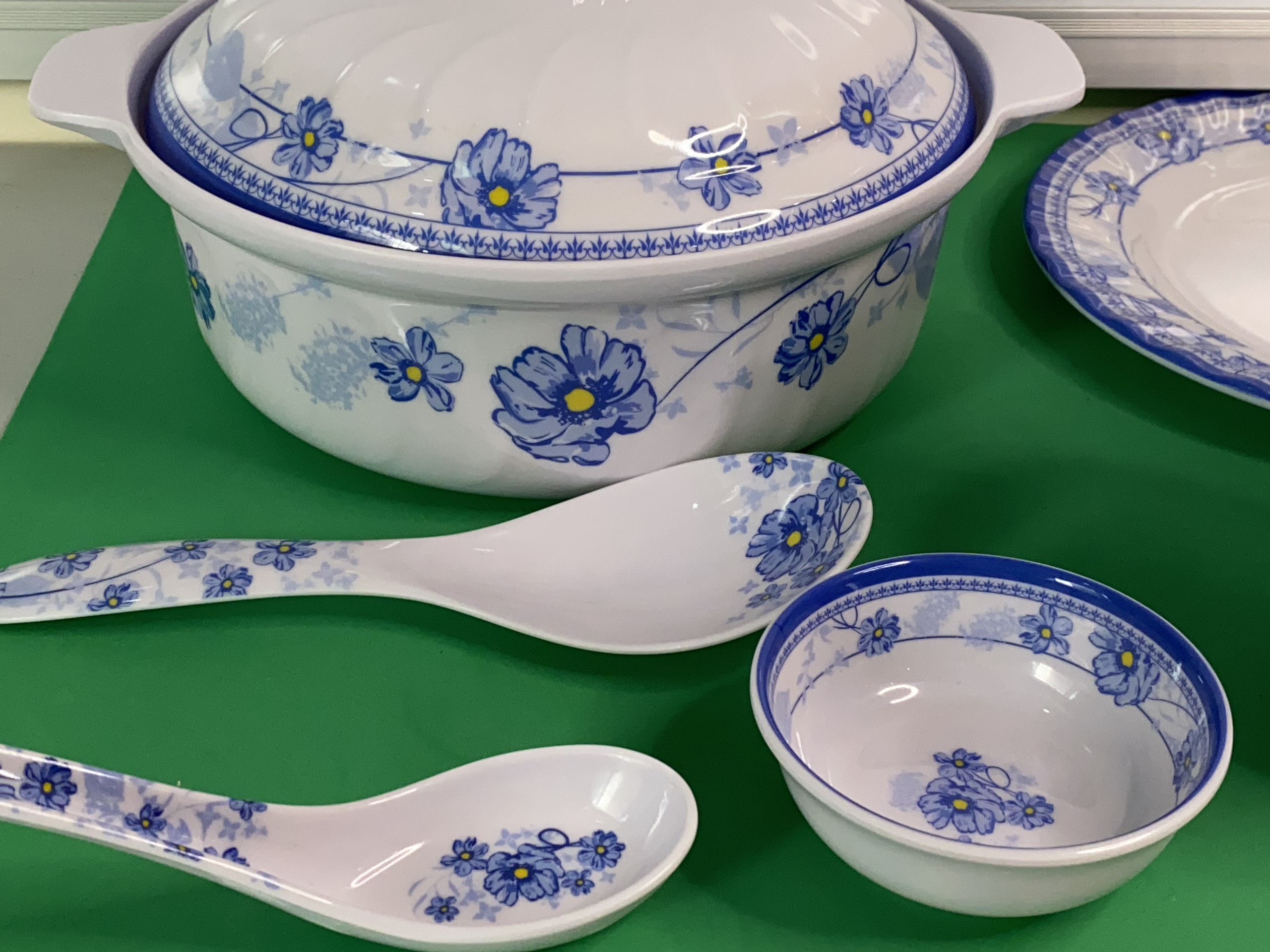 Combo 6 Chén (Bát) Cơm 9 Món LÝ HƯƠNG  Nhựa Xanh Melamine Cao Cấp