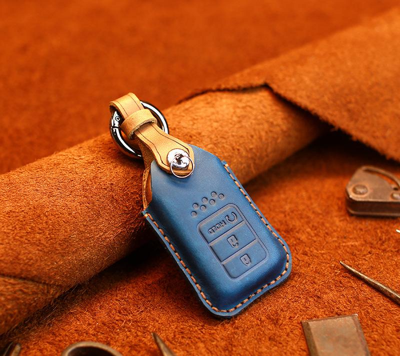 Leather Car Key Case Cover Holder Fob Suitable for HONDA 2016 2017 Pilot Accord IX X 9 10 Civic Fc Fd X 10 Fit Jazz Gk IV 4 GK 5 CRV V 5 HRV Vezel City GM 2013 2014 Odyssey RC Crv Hrv ACCORD Fit Freed with FREE Keychain Car Accessories