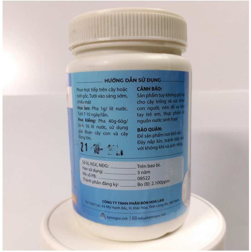 Phân bón vi lượng SIAMB3 SUPER CANXI 15.5-0-0+26.5 CaO, giúp cây phát triển rễ mạnh, phân nhánh nhiều, hoa tươi màu và lâu tàn 100gr.