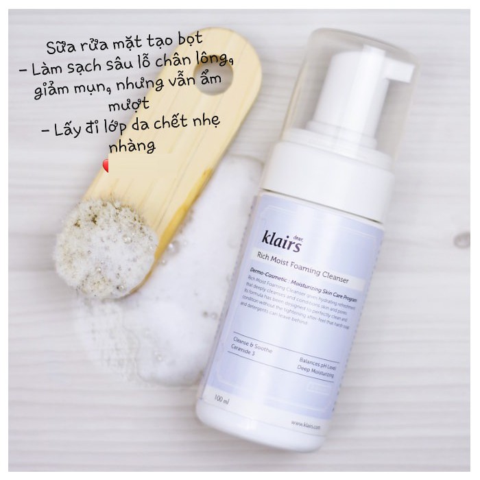 Sữa rửa mặt dạng bọt Klairs Rich Moist Foaming Cleanser 100ml - dưỡng ẩm, làm mềm da