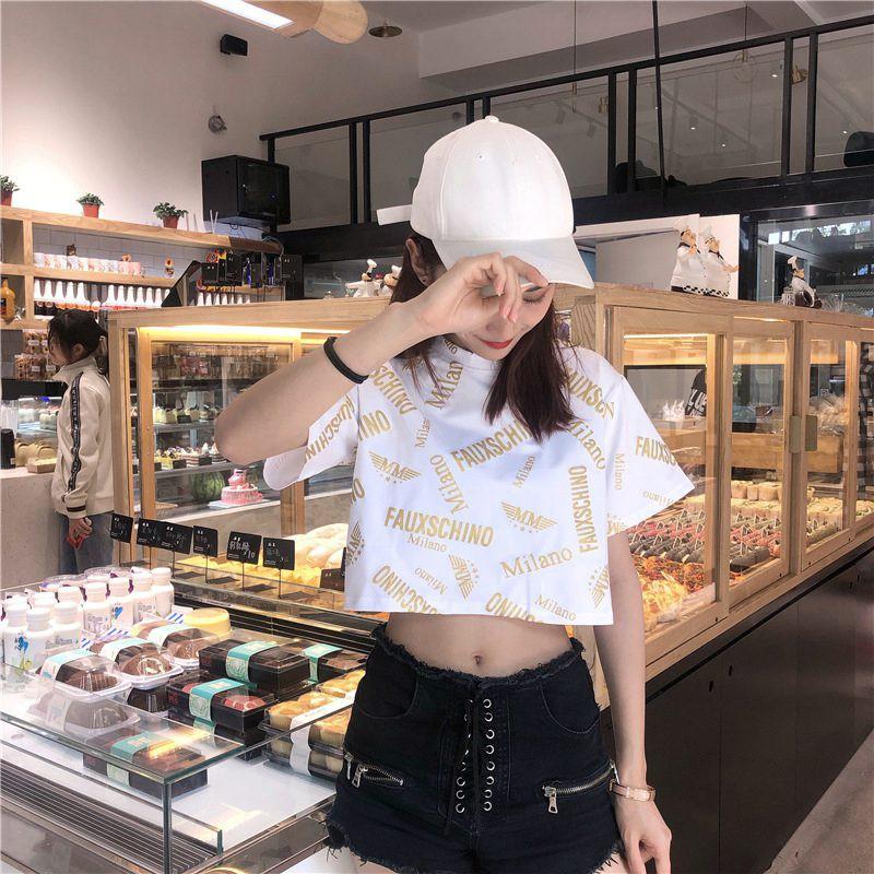 Áo thun nữ cổ tròn ngắn tay in chữ