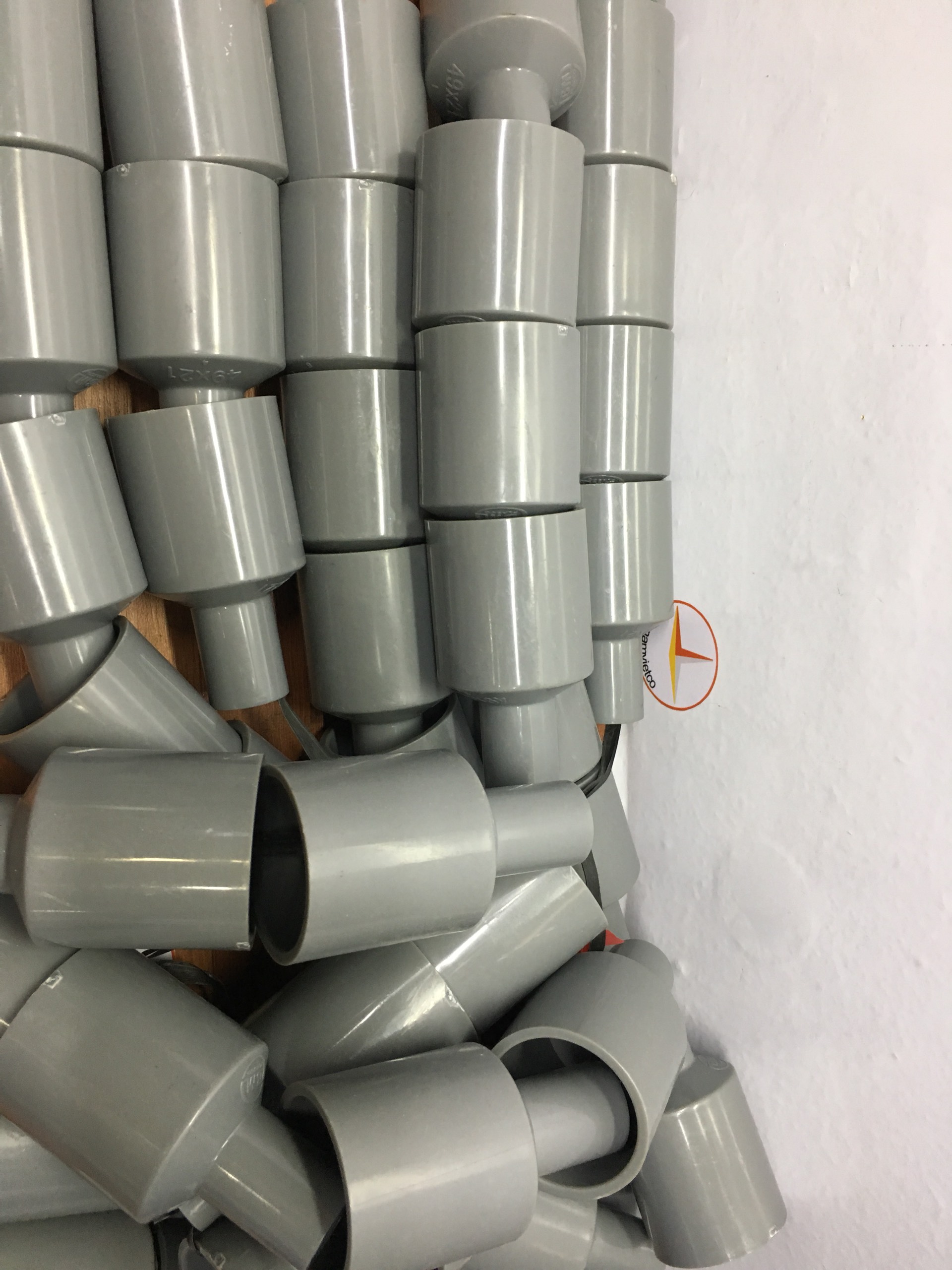 Nối giảm 49 x 21 nhựa PVC Bình Minh _N49x21