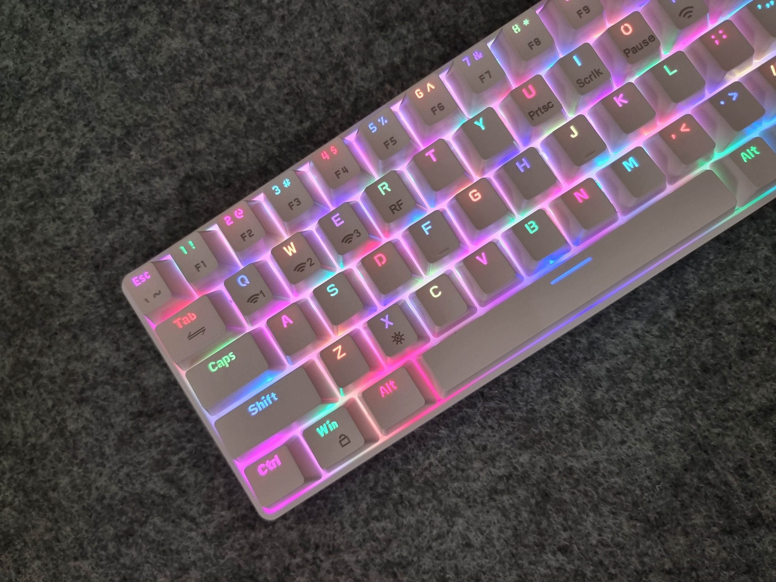 Bàn phím cơ AJAZZ K685T White RGB Bluetooth Hotswap - Hàng chính hãng