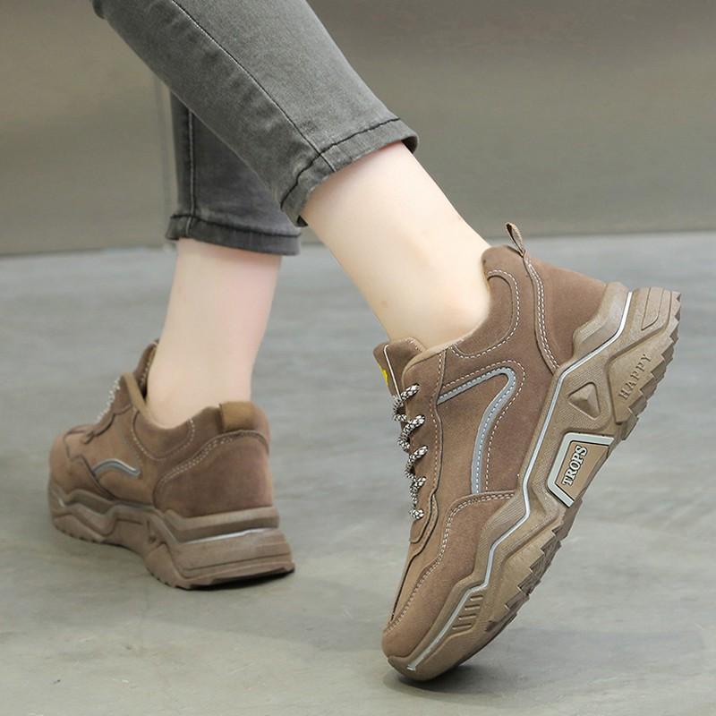 Giày Thể Thao Da Lộn Đế Cao 4 cm Phản Quang B930