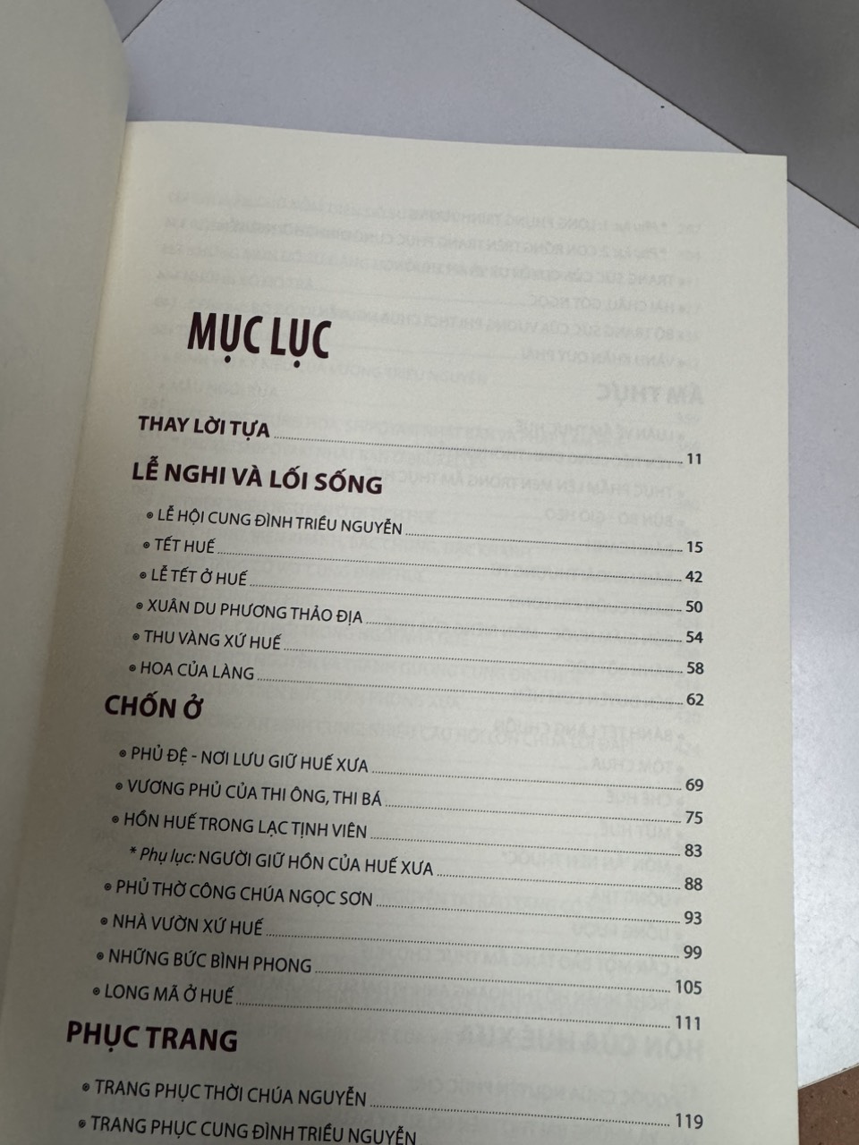 (Bìa cứng, minh họa in màu) KIỂU HUẾ – Trần Đức Anh Sơn – Trường Phương Books – NXB Thế Giới