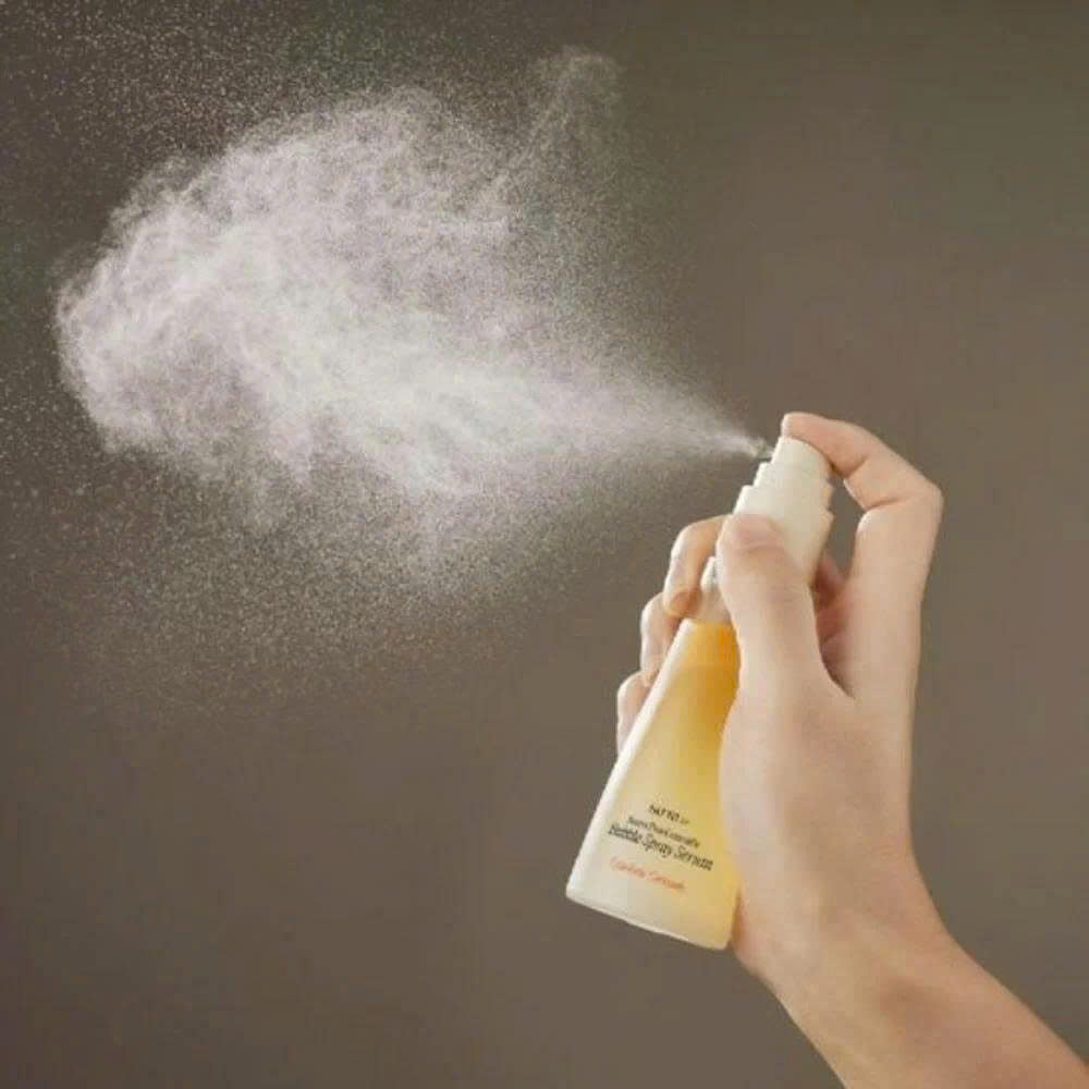 Xịt Khoáng Cấp Ẩm Chuyên Sâu SUM37 Secret Bubble Spray 60ml