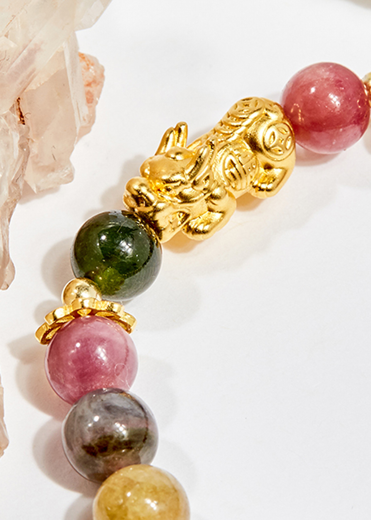 Vòng tay phong thủy nữ đá tourmaline charm lông vũ 7mm - Ngọc Quý Gemstones