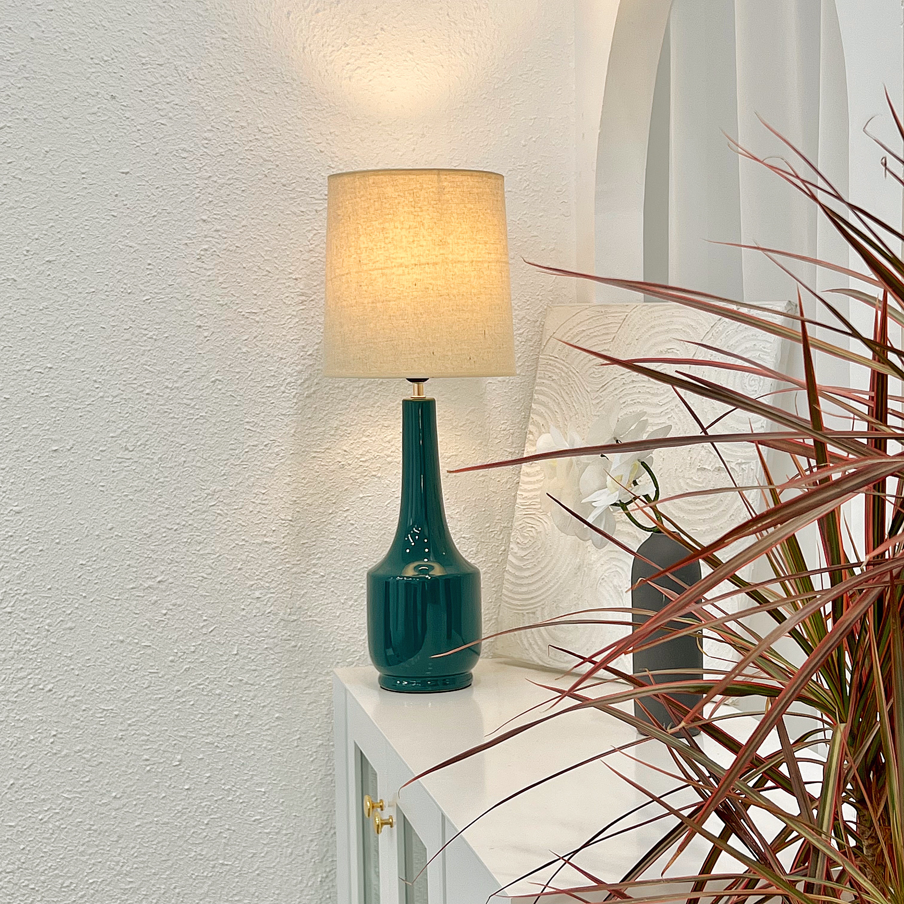 Đèn để bàn đèn ngủ trang trí cao cấp màu xanh ngọc lục bảo phong cách tân cổ điển size lớn DS-TL9865