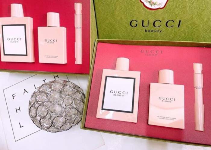 Hình ảnh Bộ Nước Hoa Nữ Gucci Bloom EDP Gift Set 3pcs (100ml + mini 10ml + Body Lotion 100ml)