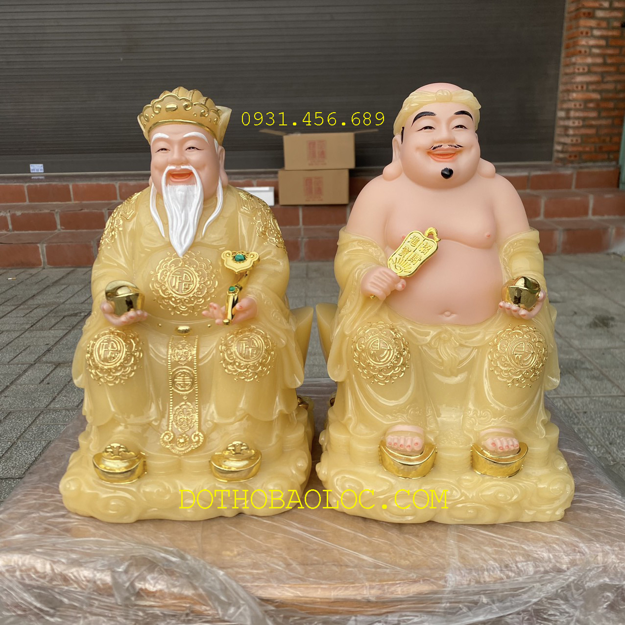 Tượng Thần tài Thổ Địa bằng đá nhập khẩu cao cấp cao 29cm – Màu Vàng thạch anh