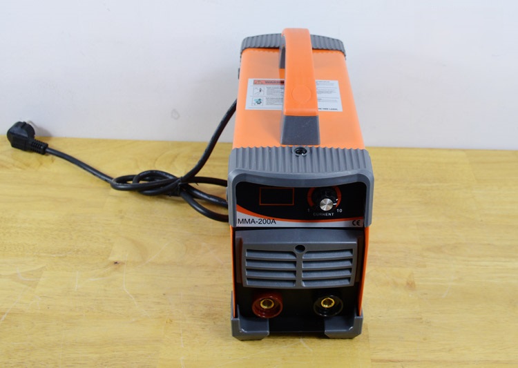 MÁY HÀN QUE ĐIỆN TỬ BTEC MMA-200A - CHÍNH HÃNG