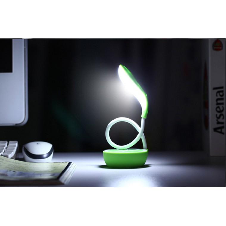 Đèn led để bàn cắm USB Y003