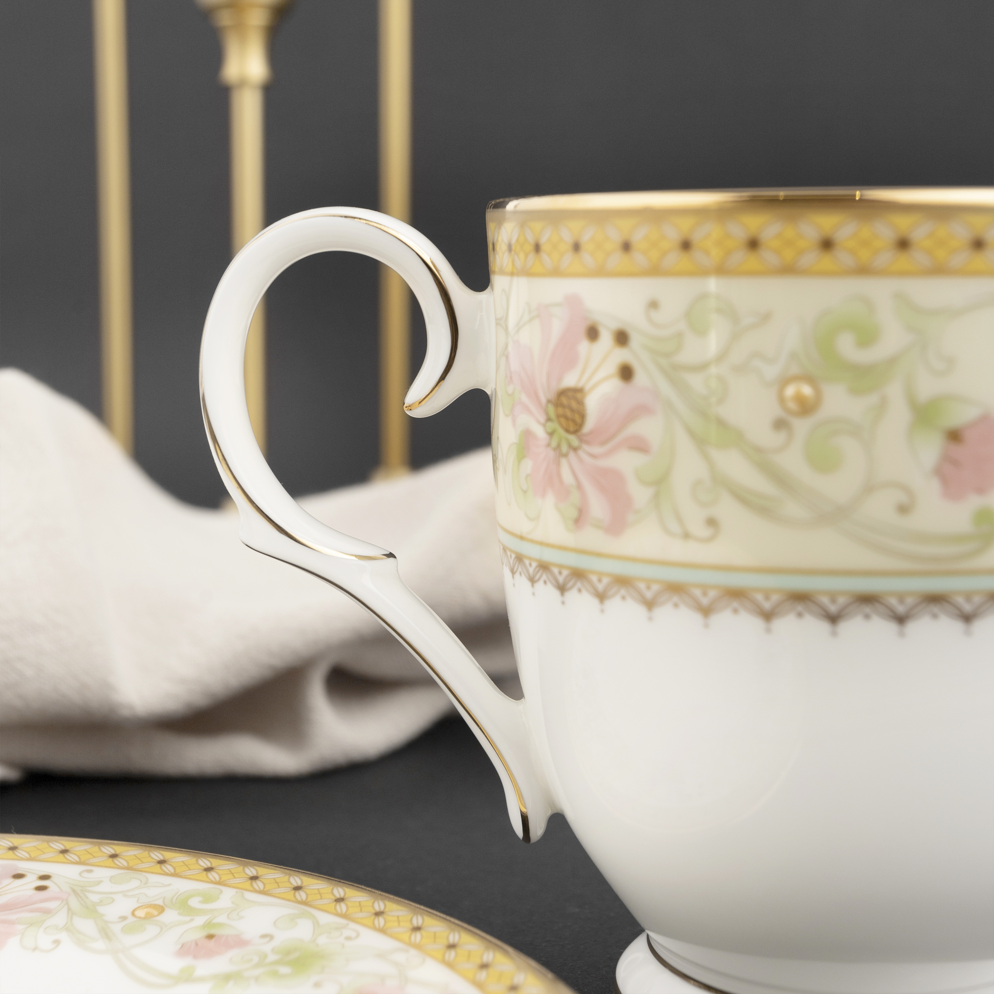 Cốc Uống Nước Noritake dòng Blooming Splendor sứ xương cao cấp