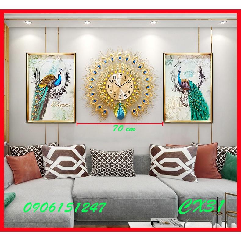 Đồng hồ treo tường trang trí decor chim công CX31 Khổng Tước vàng kích thước 70 x 70 cm