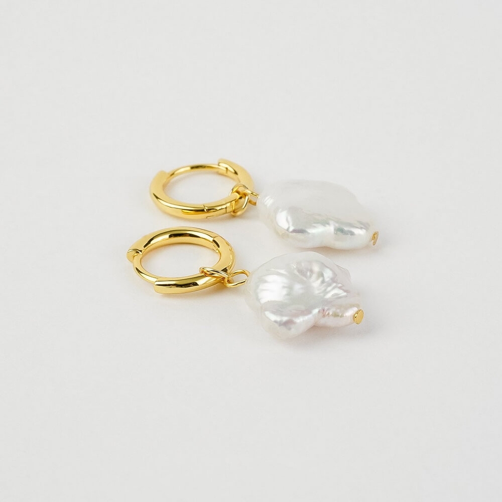 Bông Tai Ngọc Trai FW Baroque UK Style (Clover Pearl) - MOON Jewelry