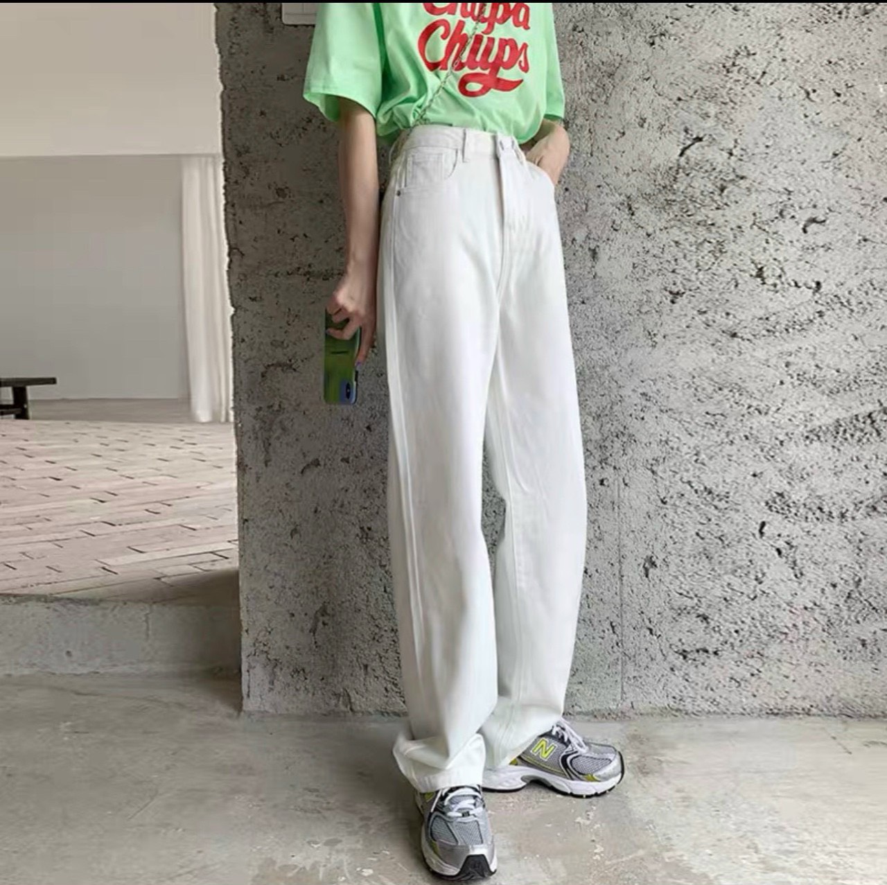 Quần Baggy Jeans  DEL Ống Suông Cạp Cao Rách Đùi Nữ  - TRẮNG - XL