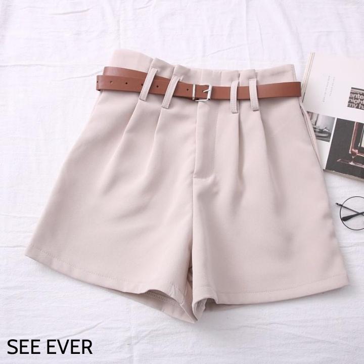 Quần short nữ mát mẻ ngày hè